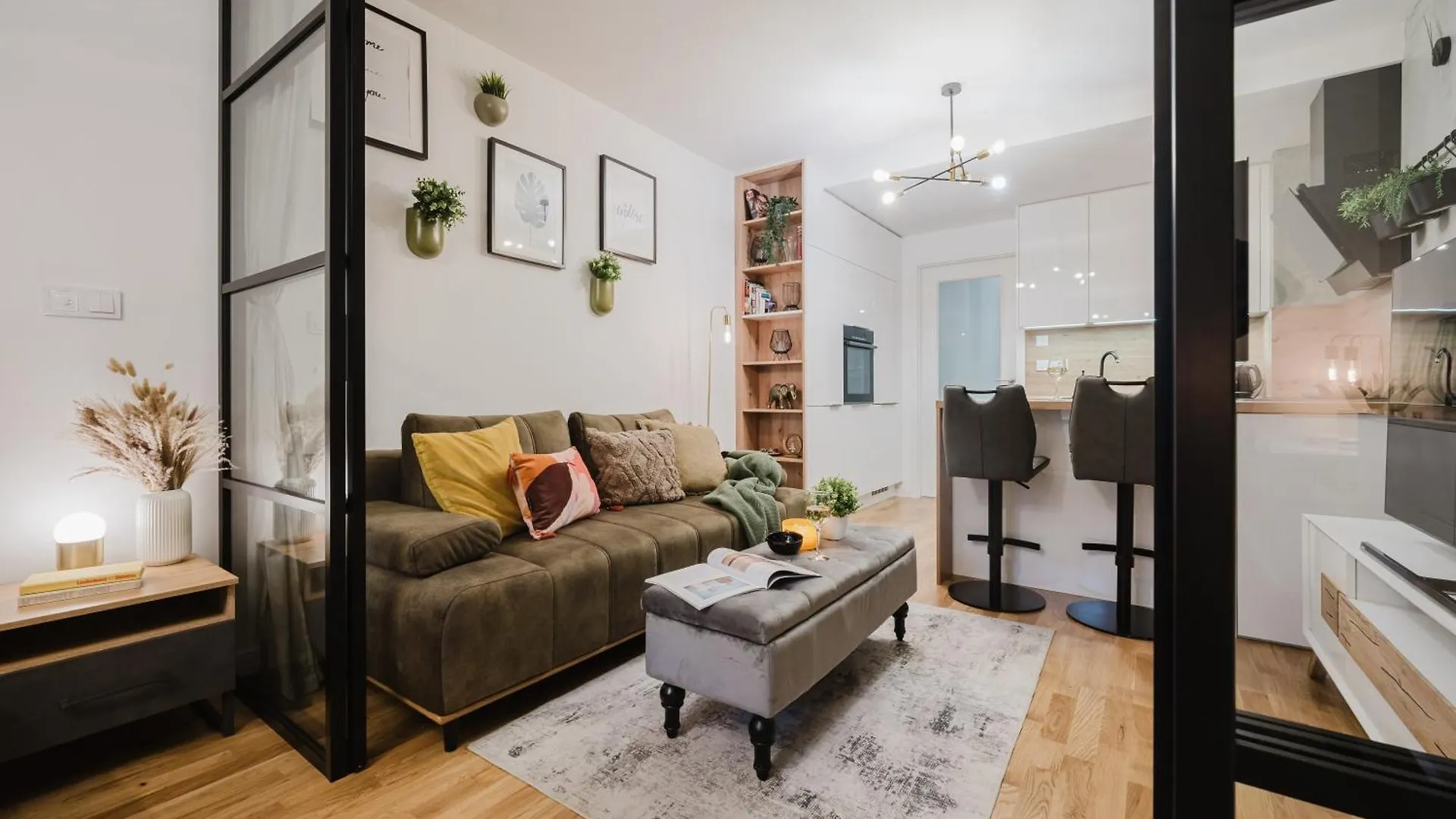 Prague Days - 1Bdr Apt - Work Space - Easy City Access 0*,  צ'כיה